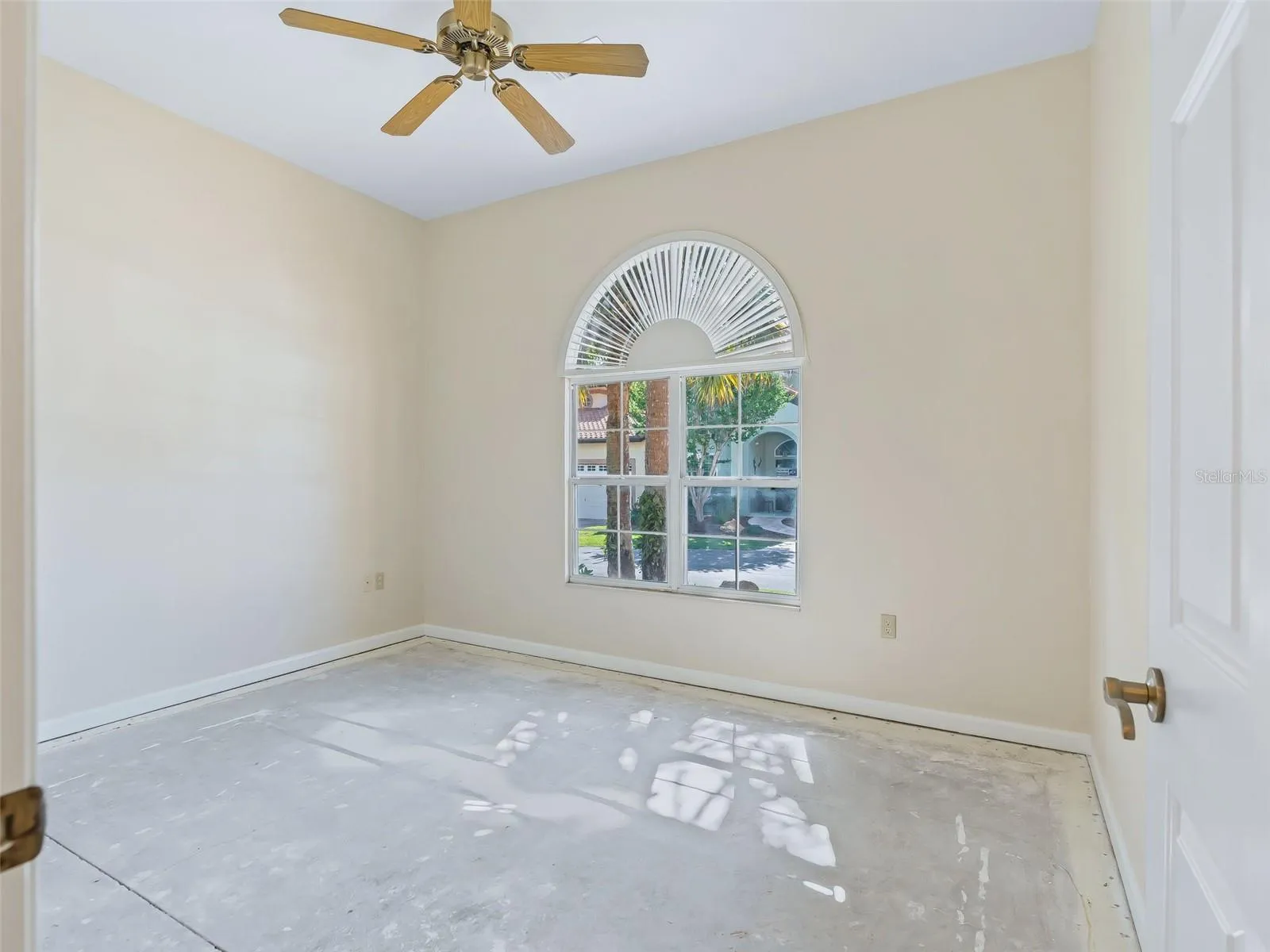 Front bedroom