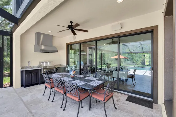 OUTDOOR KITCHEN