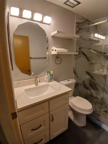 Bathroom vanity and mirror