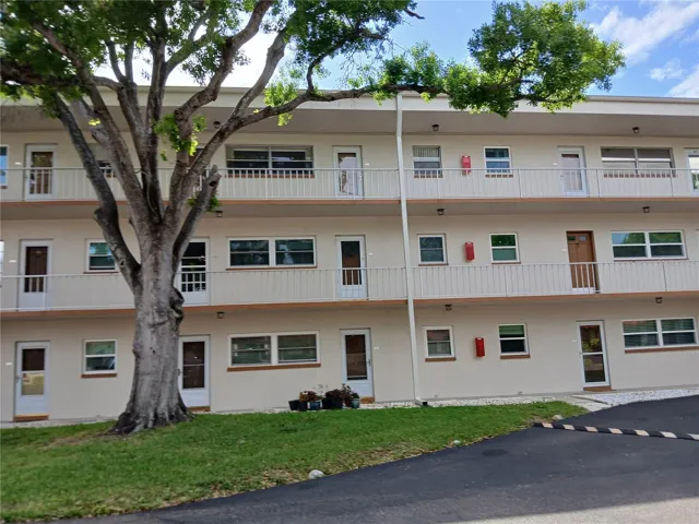 The front of the building showing the unit on the 3rd floor.