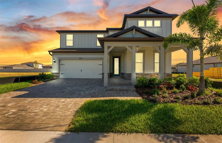 Coral Grand Exterior