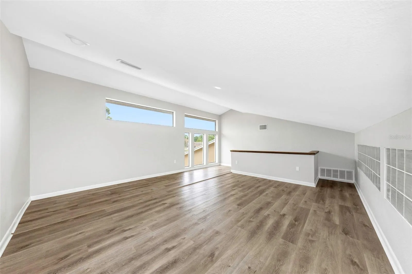 Loft - Reserve View
