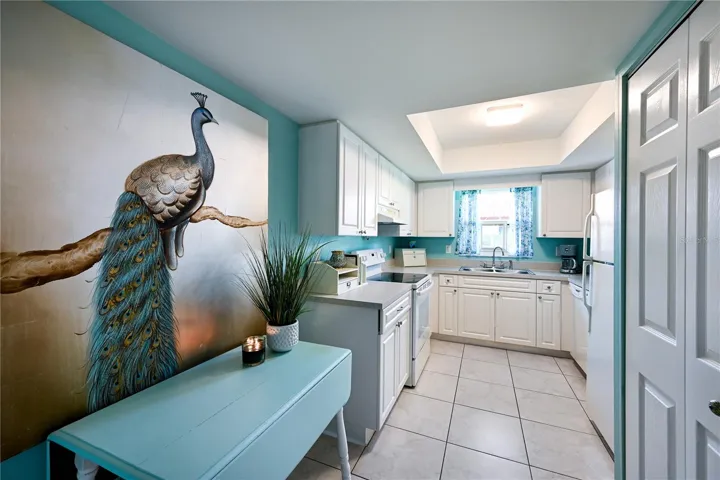 Spacious kitchen with eat-in area