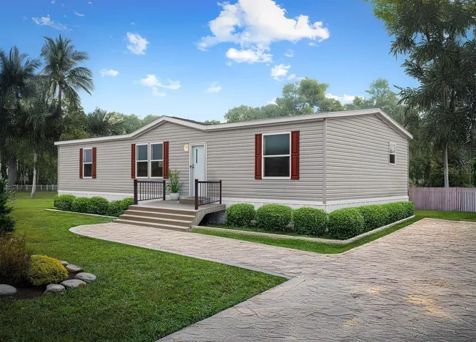 Renderings/illustrations are for reference only. Home to be built. Features and finishes may vary.