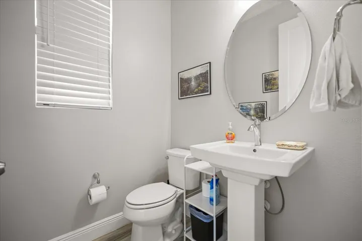 Half Bathroom downtstairs