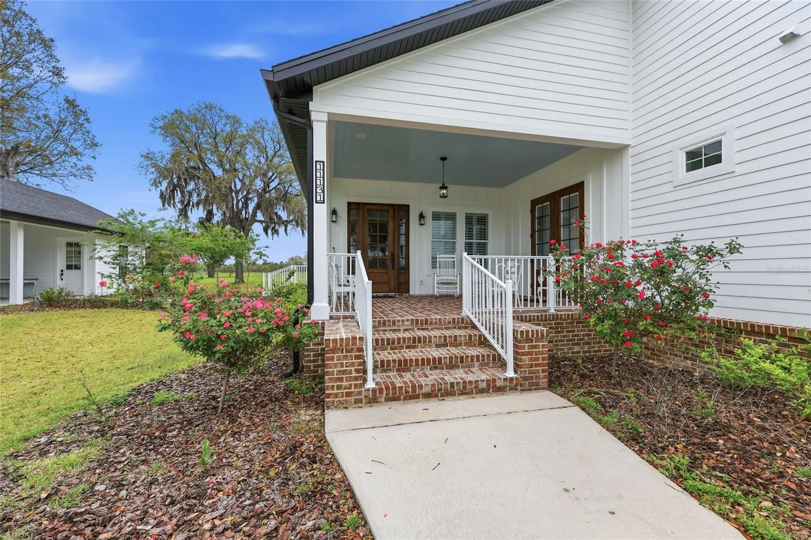 Entrace to attached MIL suite