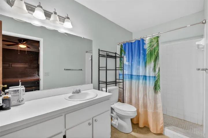 Primary En-Suite
