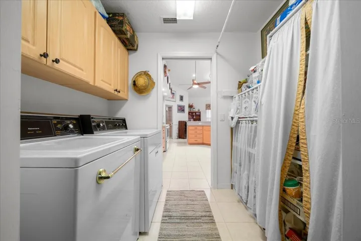 Laundry Room w/ storage