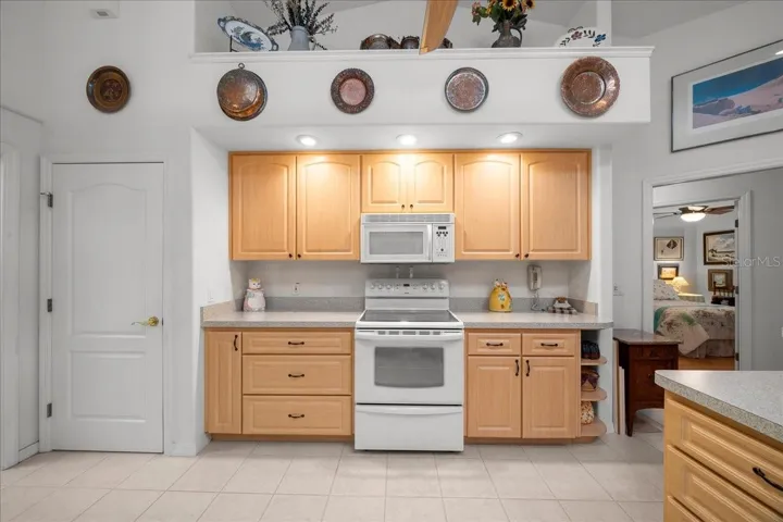 Kitchen - Pantry