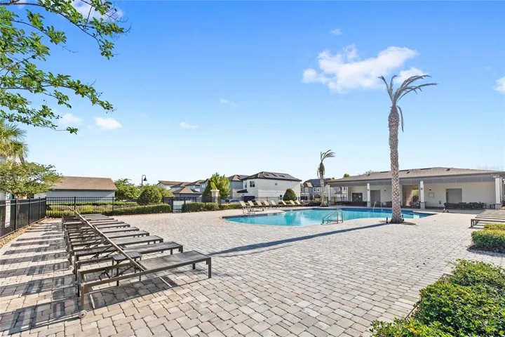 Community pool