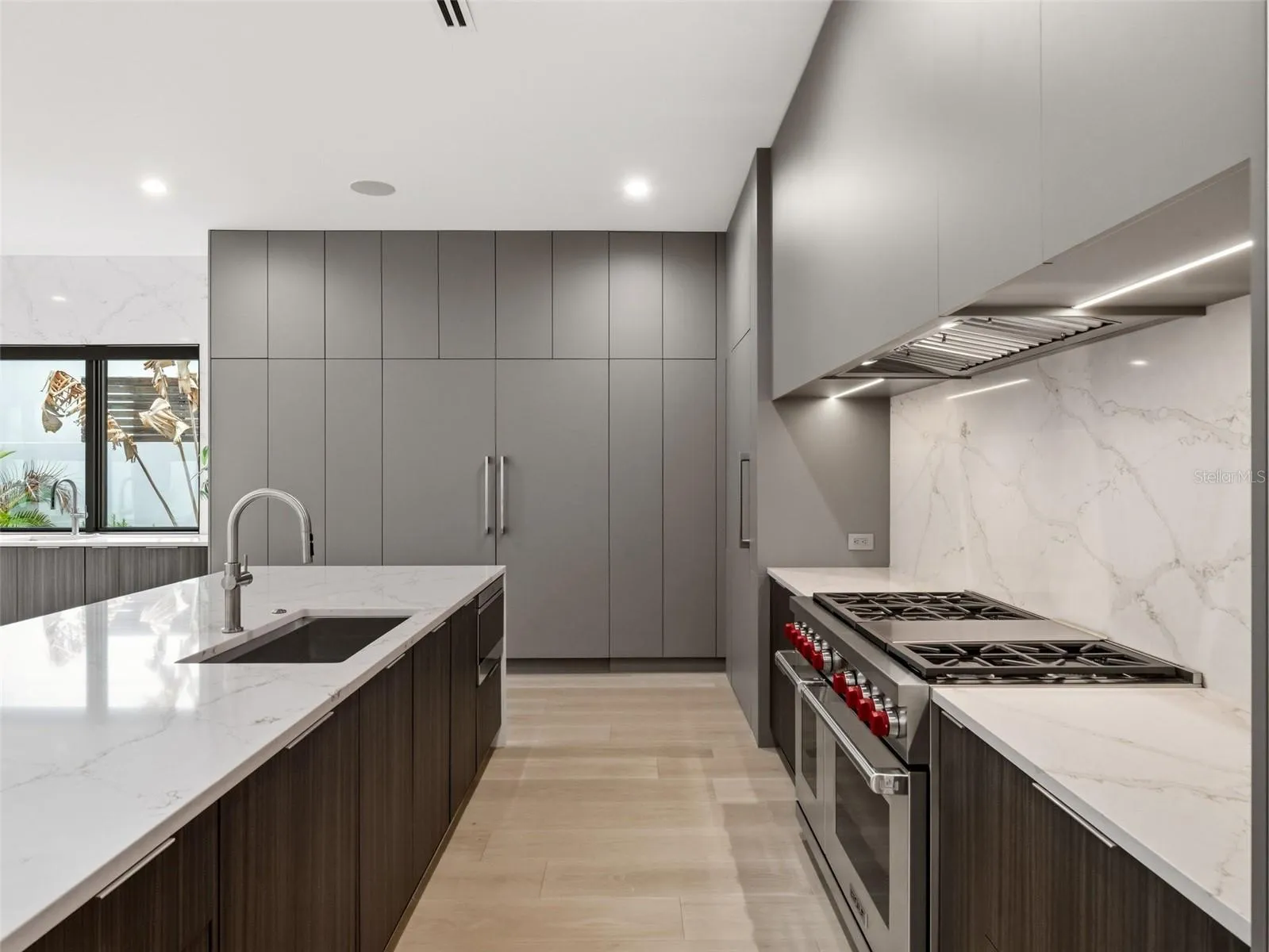 Gourmet Kitchen