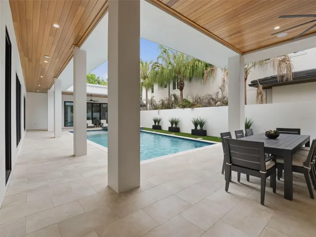 Courtyard Entry