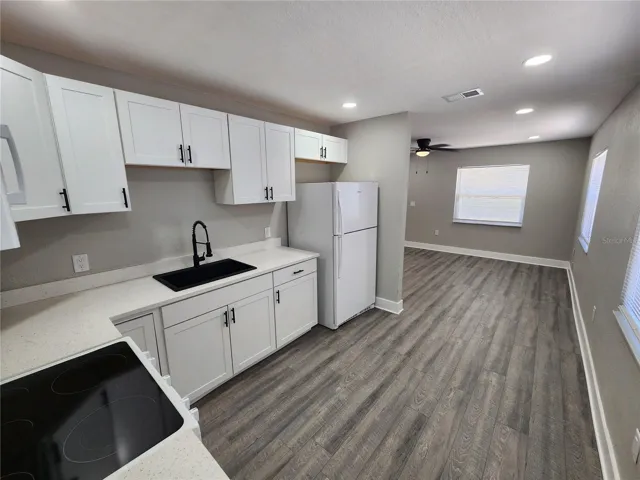 Unit 1205 - Kitchen