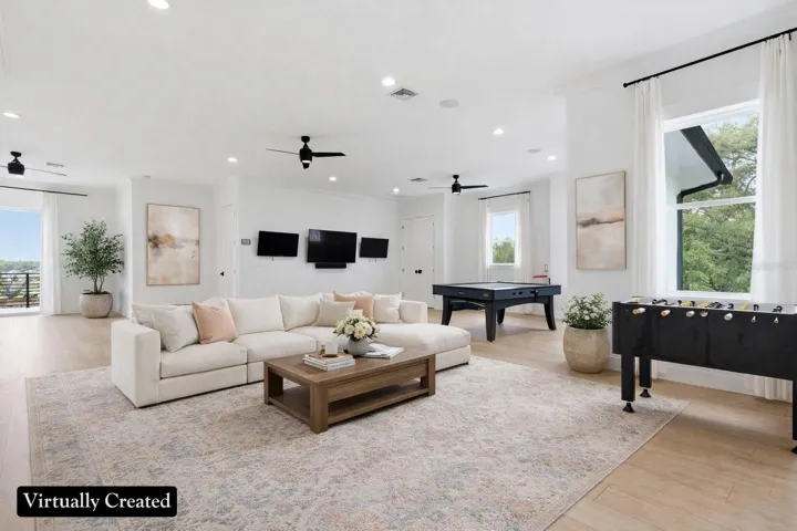 Expansive Entertainment Loft w/Balcony