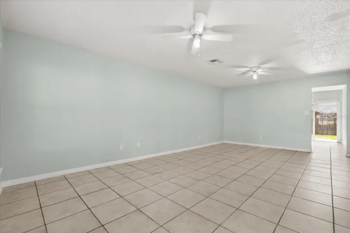 645 Living Room / Dining Room