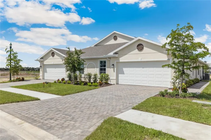 MODEL HOME