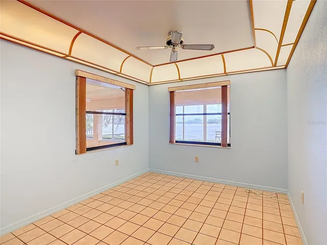 Breakfast area off the kitchen.