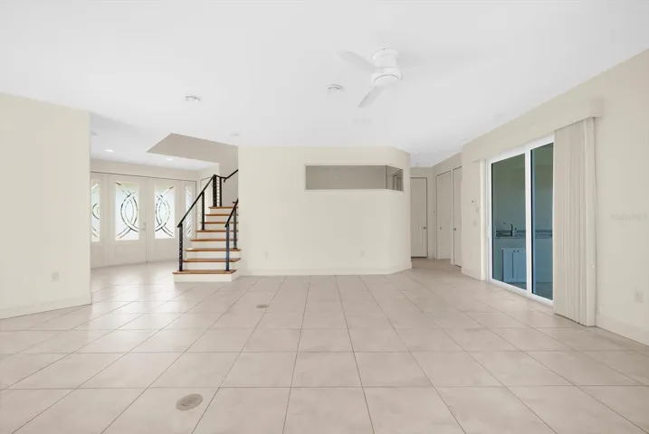 Expansive Gathering Space