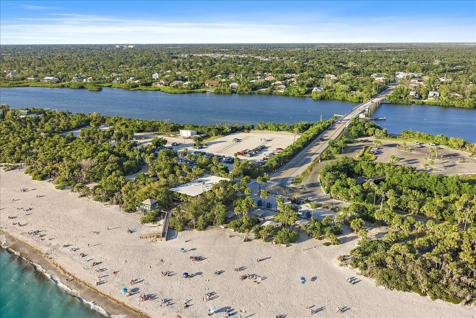 PUBLIC Manasota Key Beach pavilion | public restrooms, picnic tables and more