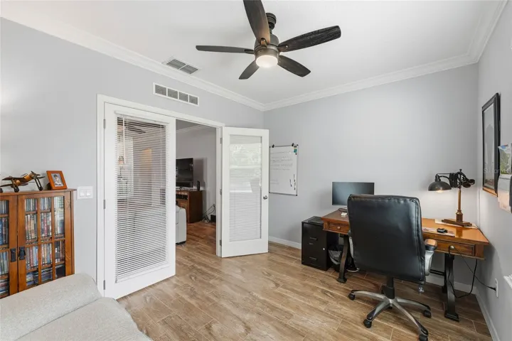 Flex Room - Office/Den