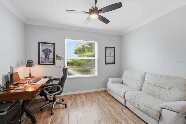 Flex Room - Office/Den