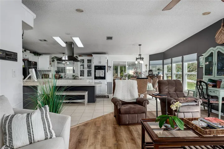 Living room Dinning and Kitchen