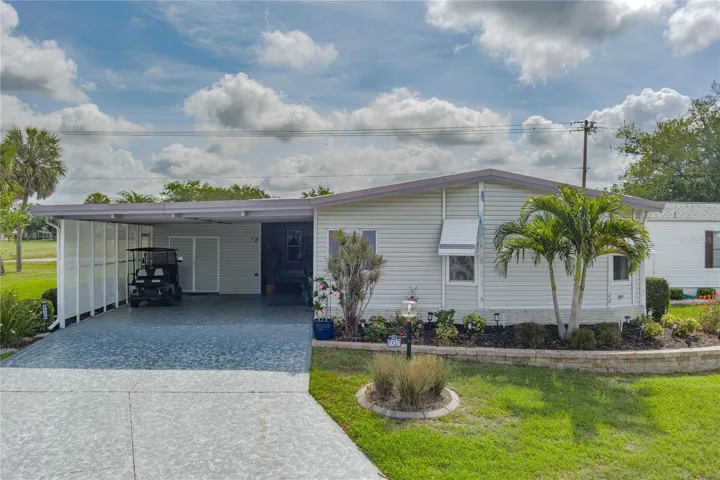 8520 Countess Ave Cir, Palmetto, FL 34221