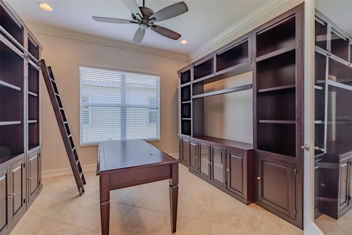 Office/den