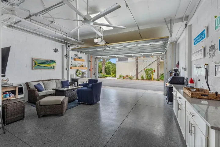 ... Townhome And Garage are immaculate . Sellers have not missed a detail anywhere..300 Steps to the Beach... Immediate Showings Available.