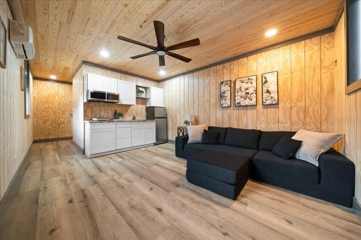 Barn Office