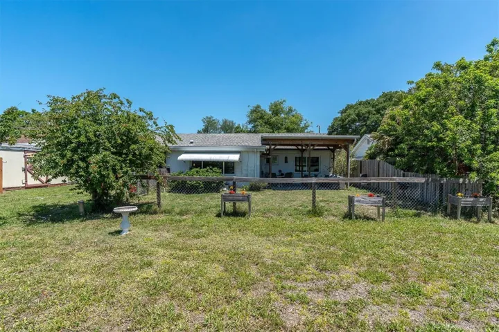 spacious yard/over 1/4 acre