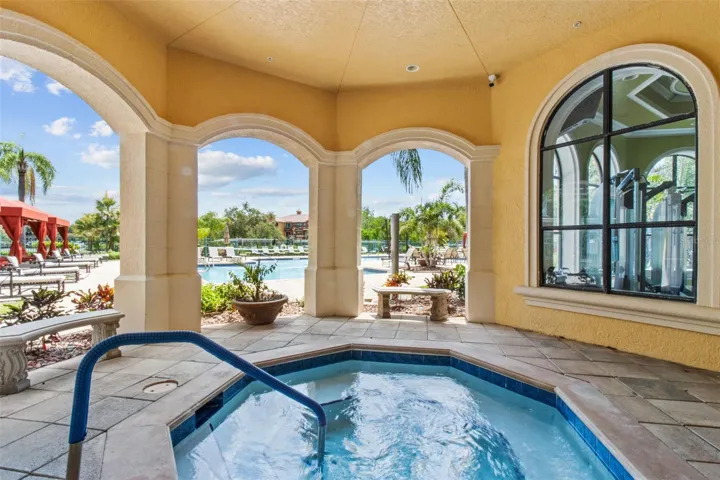 hot tub/sauna area