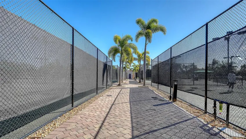 Tennis Walkway