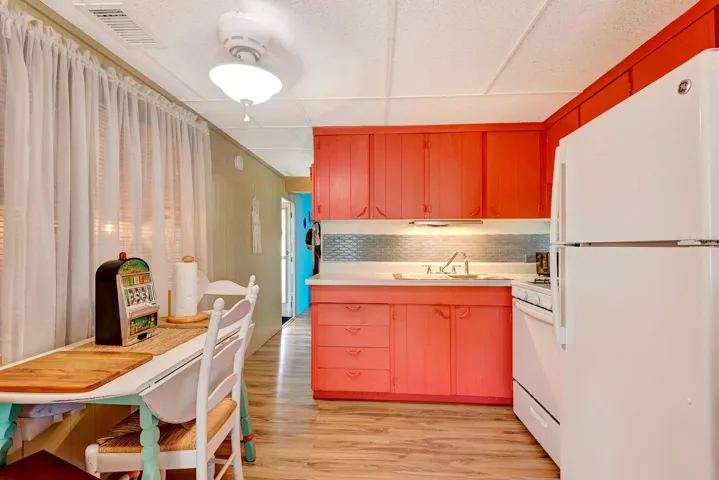 Facing into kitchen