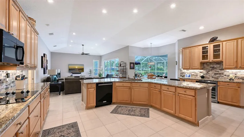 Entertaining kitchen.