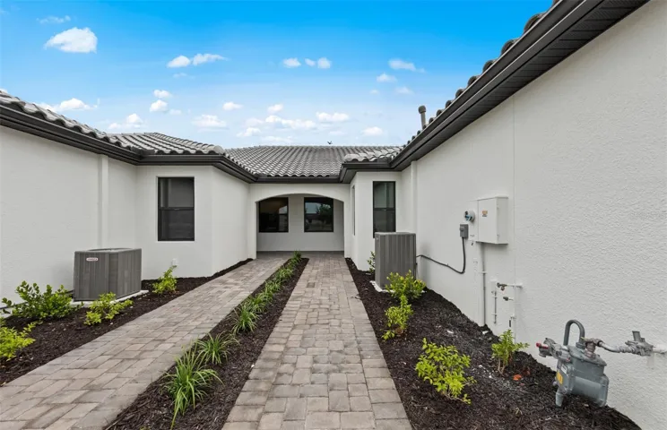 Photos for layout purposes only. Not exact home.