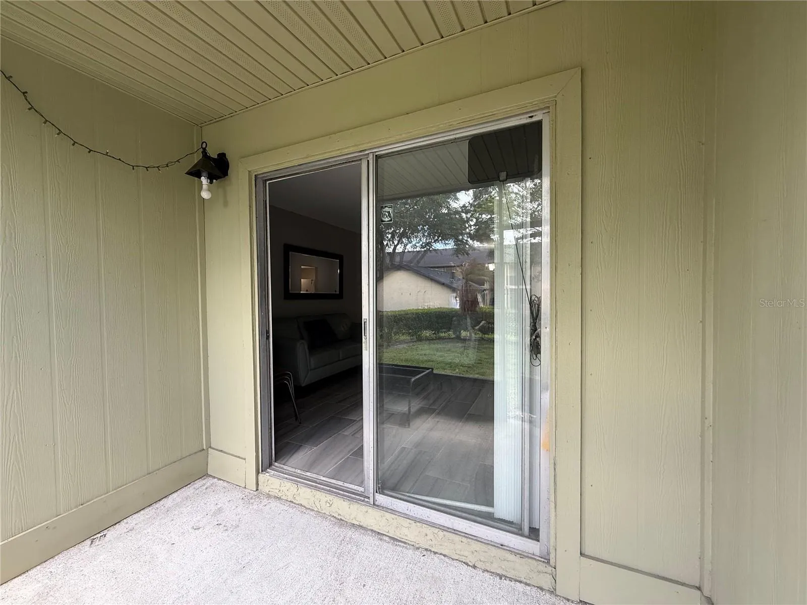 Screened rear porch