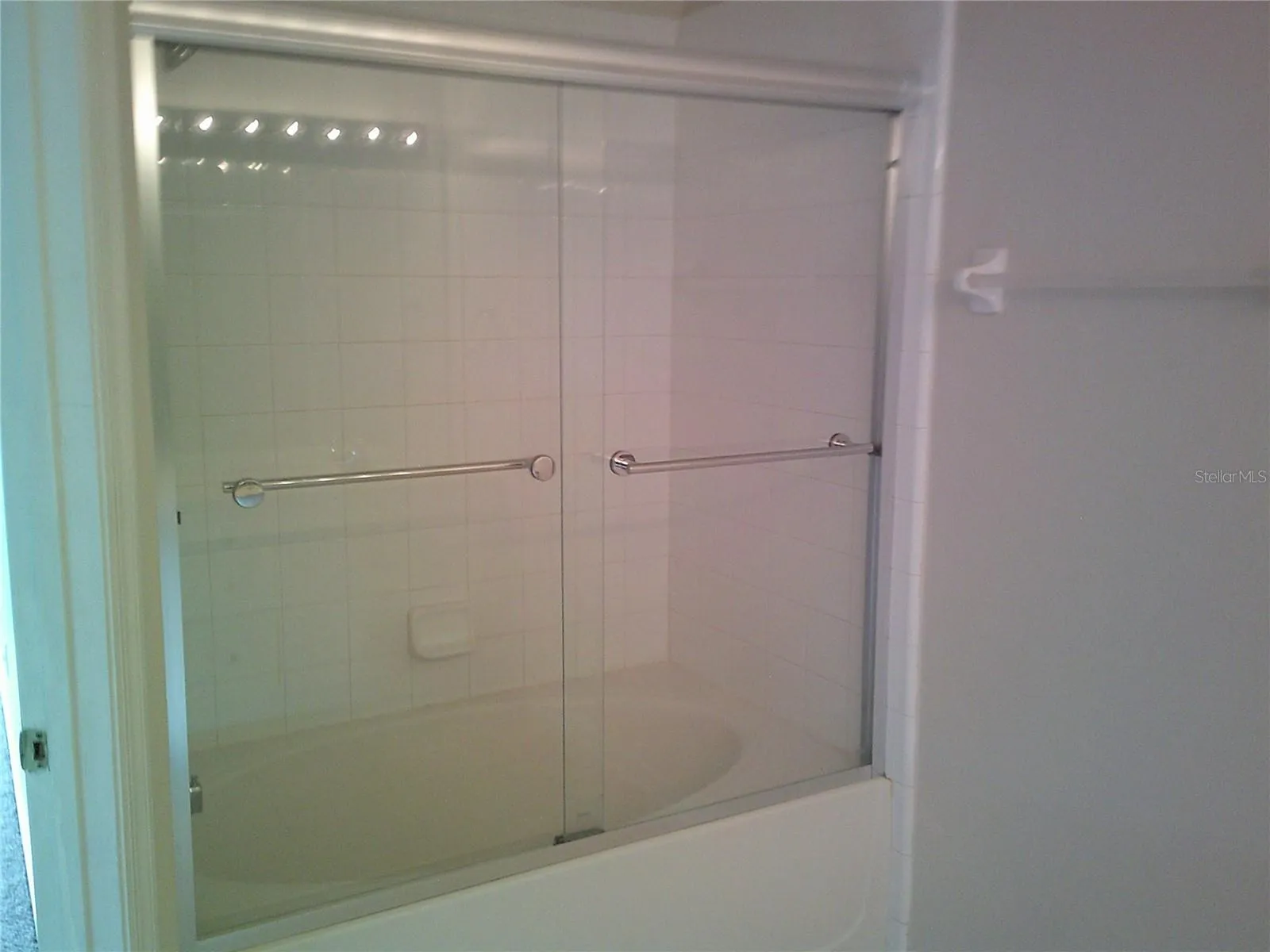 primary en suite bathroom