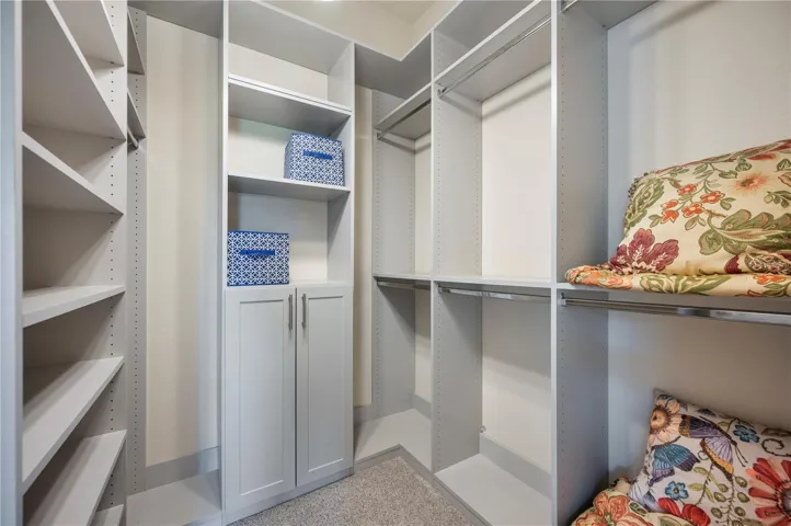 custom closet