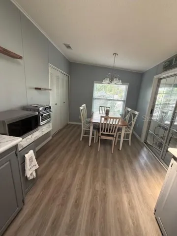 FLORIDA ROOM