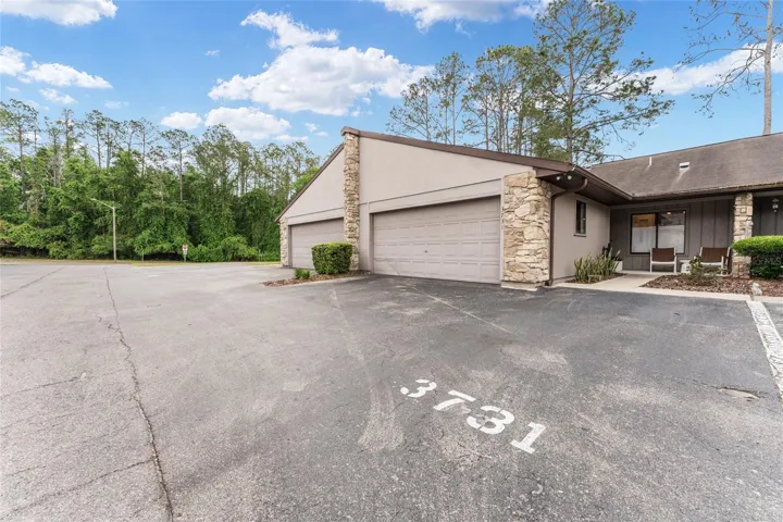 Full size 2 Car Garage