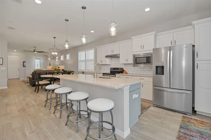 Kitchen with Island Seating