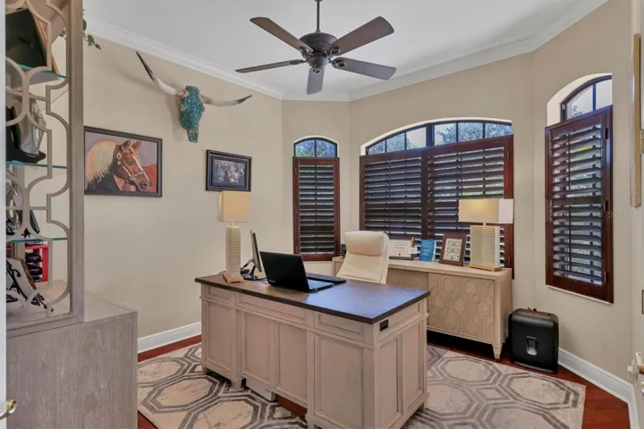 office or 2nd bedroom