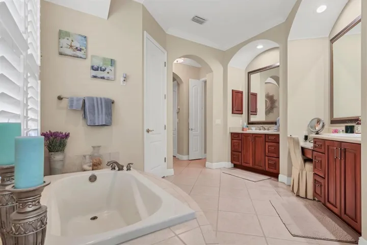 tub and shower