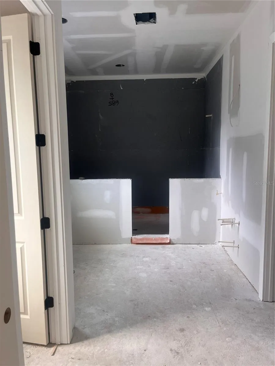 Upstairs Master Bathroom