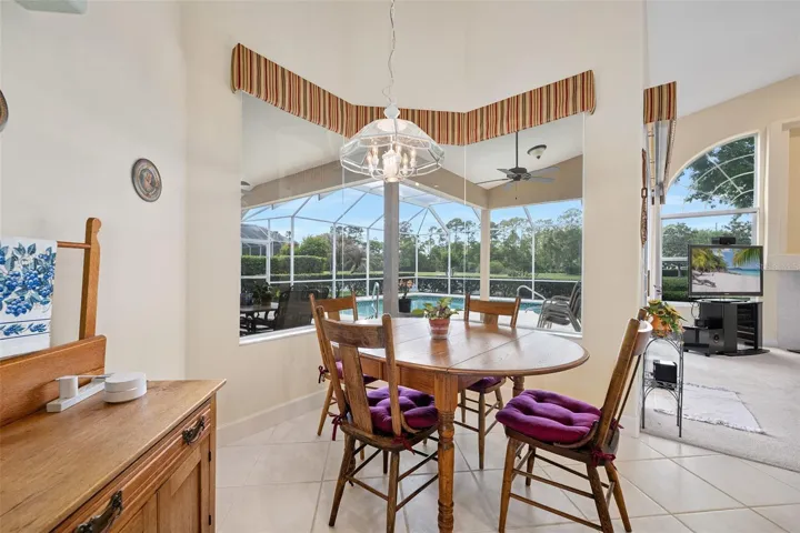 Breakfast nook