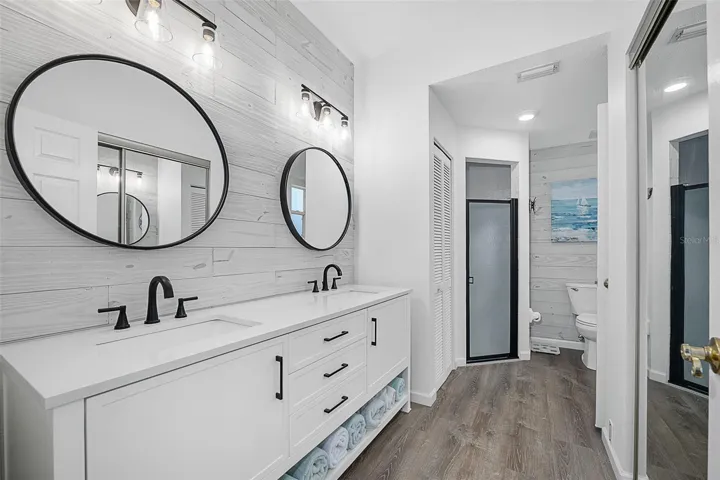 Primary bath with double sinks