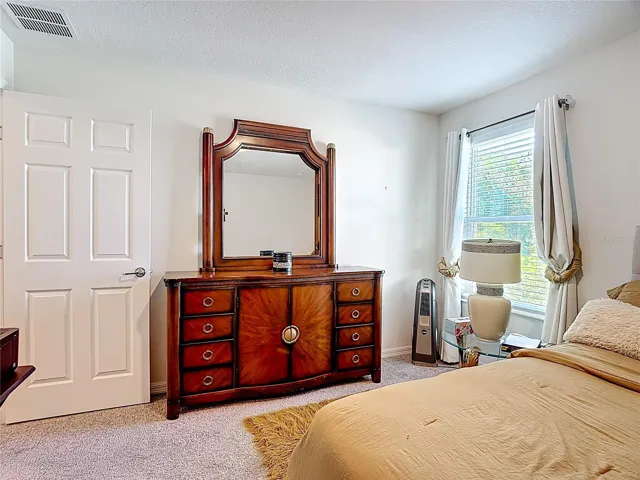 Guest bedroom2 view 2