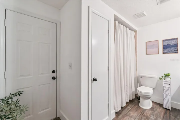 Bathroom #2
