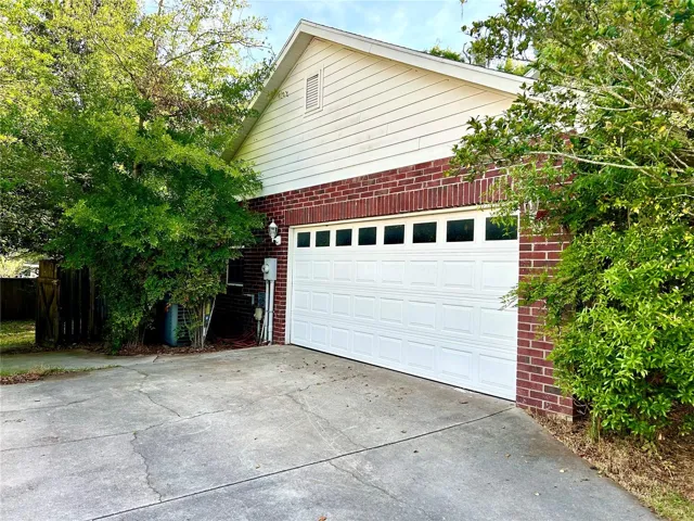 Side Garage